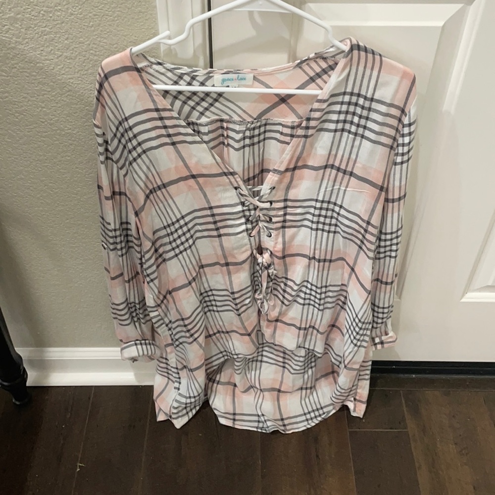 Grace and Lace black and pink plaid shirt Size M.